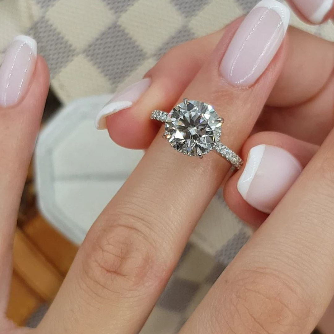 Elisabeth Solitaire ♔