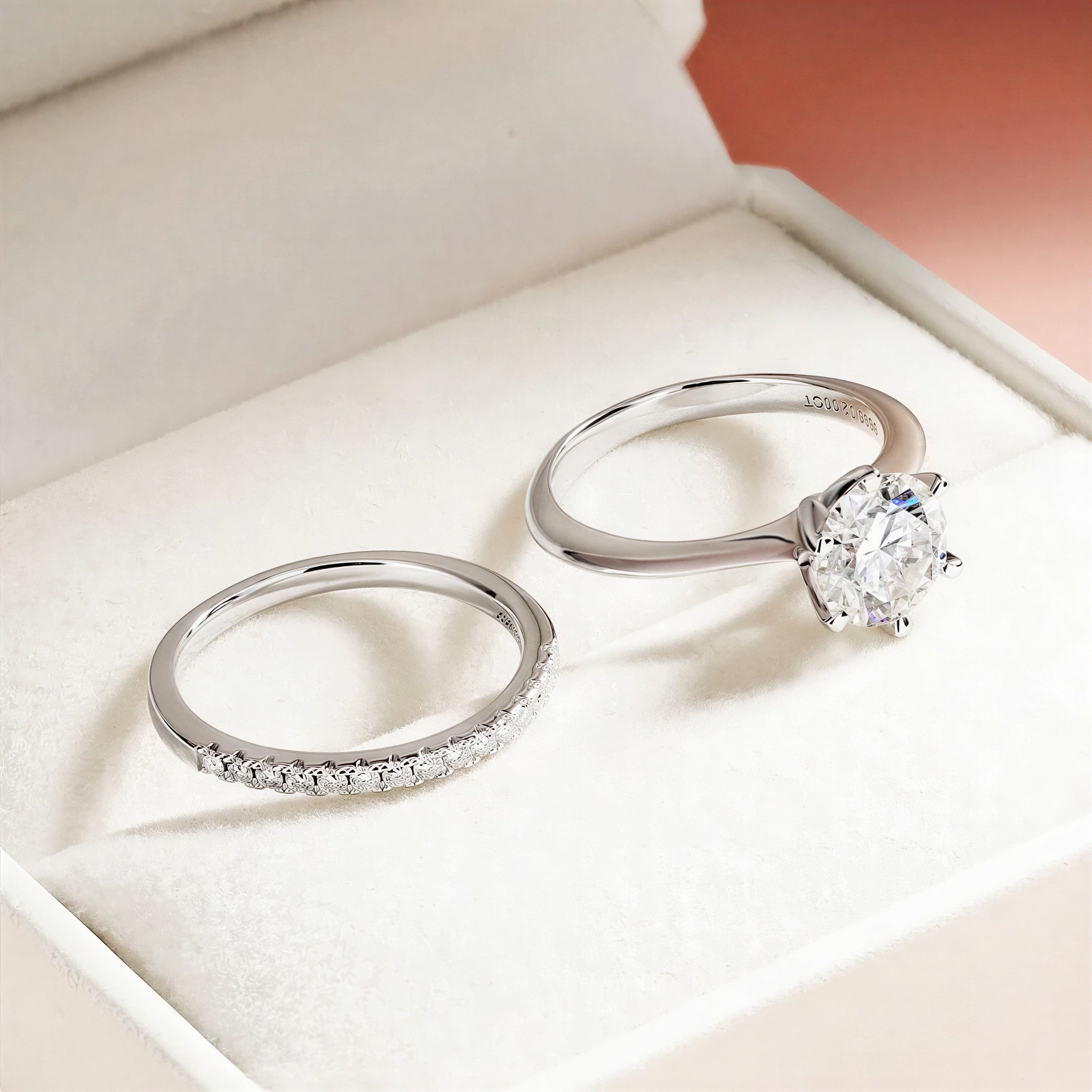 Silbernes Solitär- und Ewigkeitsset