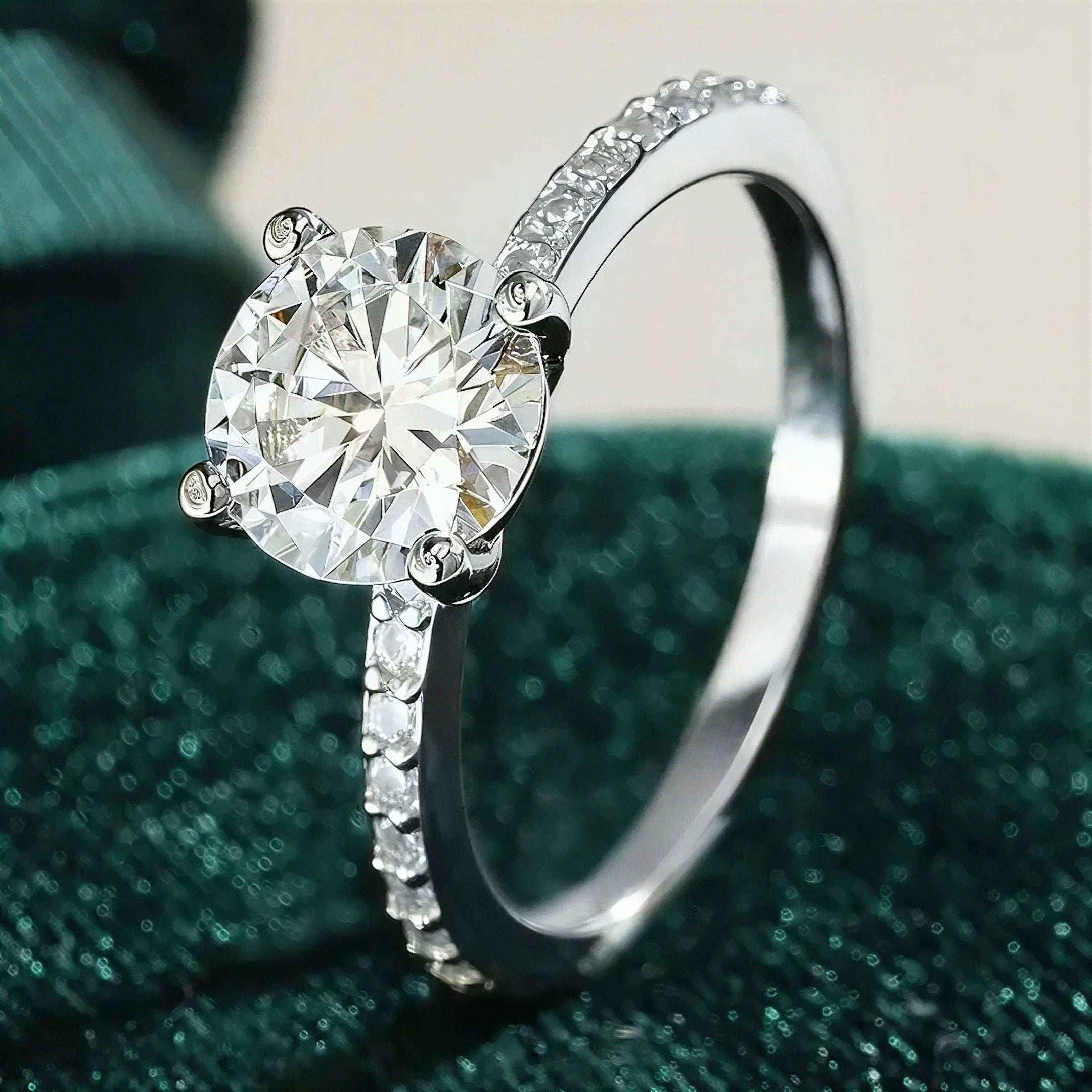 Elisabeth Solitaire ♔